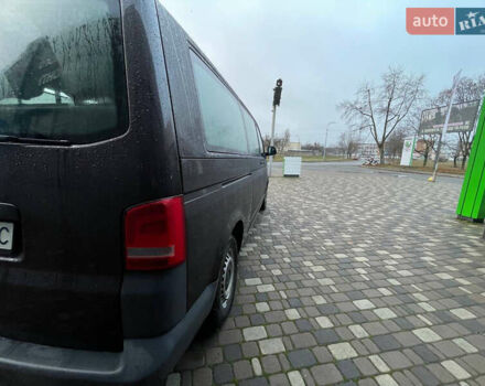 Сірий Фольксваген Каравелла, об'ємом двигуна 1.98 л та пробігом 495 тис. км за 18000 $, фото 3 на Automoto.ua