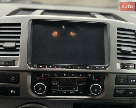 Серый Фольксваген Каравелла, объемом двигателя 1.97 л и пробегом 254 тыс. км за 25000 $, фото 13 на Automoto.ua