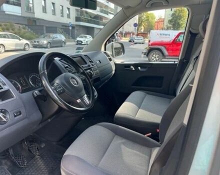 Серый Фольксваген Каравелла, объемом двигателя 2 л и пробегом 266 тыс. км за 8000 $, фото 17 на Automoto.ua