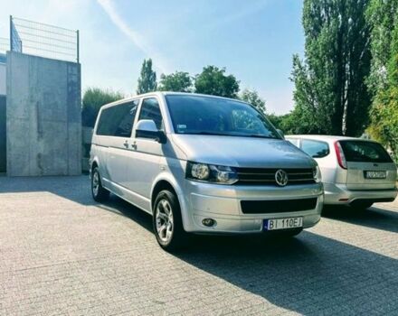 Серый Фольксваген Каравелла, объемом двигателя 2 л и пробегом 266 тыс. км за 8000 $, фото 2 на Automoto.ua