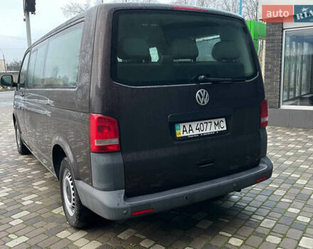 Сірий Фольксваген Каравелла, об'ємом двигуна 1.98 л та пробігом 495 тис. км за 18000 $, фото 2 на Automoto.ua