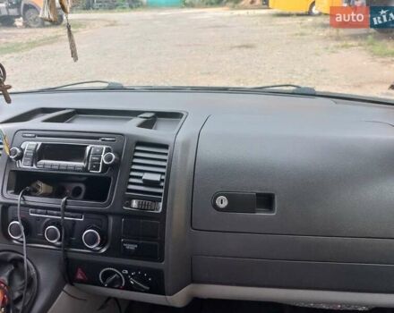 Сірий Фольксваген Каравелла, об'ємом двигуна 2 л та пробігом 370 тис. км за 14890 $, фото 9 на Automoto.ua