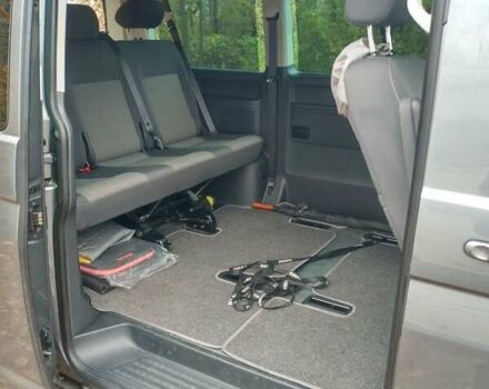 Серый Фольксваген Каравелла, объемом двигателя 1.98 л и пробегом 200 тыс. км за 29000 $, фото 10 на Automoto.ua