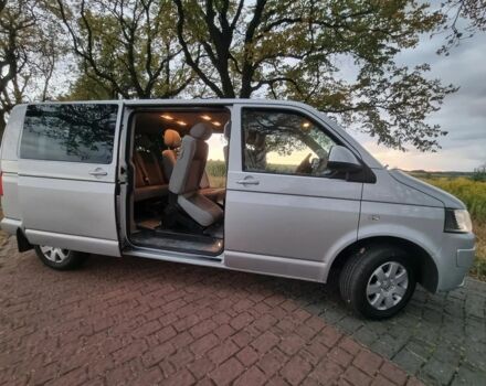 Серый Фольксваген Каравелла, объемом двигателя 2 л и пробегом 240 тыс. км за 9700 $, фото 6 на Automoto.ua