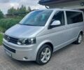 Серый Фольксваген Каравелла, объемом двигателя 2 л и пробегом 258 тыс. км за 8000 $, фото 1 на Automoto.ua