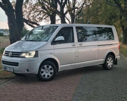 Серый Фольксваген Каравелла, объемом двигателя 2 л и пробегом 240 тыс. км за 9700 $, фото 3 на Automoto.ua