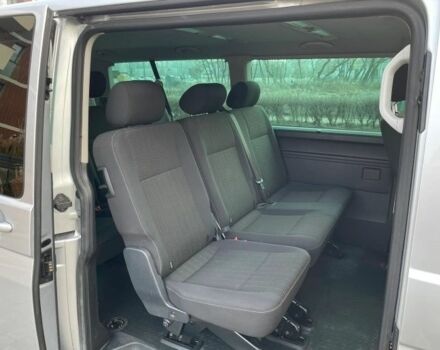 Серый Фольксваген Каравелла, объемом двигателя 2 л и пробегом 165 тыс. км за 13200 $, фото 19 на Automoto.ua