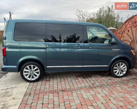 Серый Фольксваген Каравелла, объемом двигателя 1.97 л и пробегом 181 тыс. км за 33500 $, фото 4 на Automoto.ua