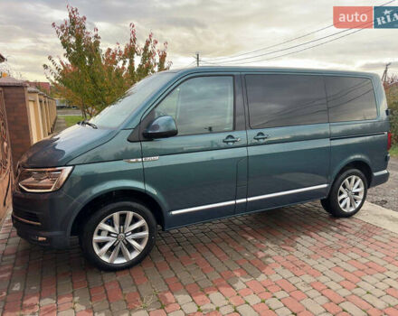 Серый Фольксваген Каравелла, объемом двигателя 1.97 л и пробегом 181 тыс. км за 33500 $, фото 5 на Automoto.ua