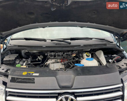 Серый Фольксваген Каравелла, объемом двигателя 1.97 л и пробегом 181 тыс. км за 33500 $, фото 29 на Automoto.ua