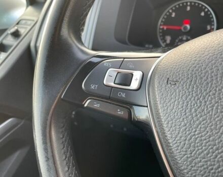 Серый Фольксваген Каравелла, объемом двигателя 2 л и пробегом 165 тыс. км за 13200 $, фото 17 на Automoto.ua