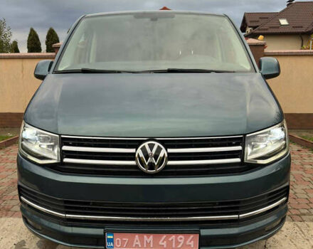 Серый Фольксваген Каравелла, объемом двигателя 1.97 л и пробегом 181 тыс. км за 33500 $, фото 2 на Automoto.ua