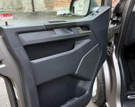 Серый Фольксваген Каравелла, объемом двигателя 1.97 л и пробегом 200 тыс. км за 28500 $, фото 12 на Automoto.ua