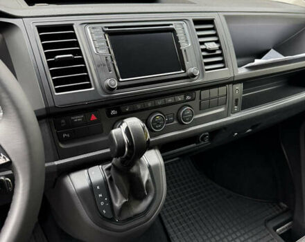 Серый Фольксваген Каравелла, объемом двигателя 1.97 л и пробегом 200 тыс. км за 28500 $, фото 5 на Automoto.ua