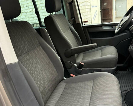 Серый Фольксваген Каравелла, объемом двигателя 1.97 л и пробегом 200 тыс. км за 28500 $, фото 9 на Automoto.ua