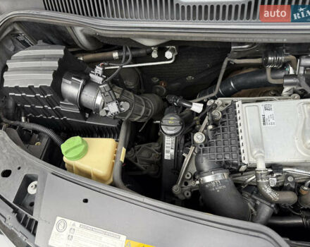 Серый Фольксваген Каравелла, объемом двигателя 1.97 л и пробегом 200 тыс. км за 28500 $, фото 20 на Automoto.ua