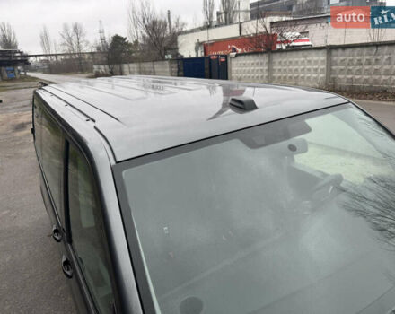 Серый Фольксваген Каравелла, объемом двигателя 1.97 л и пробегом 284 тыс. км за 37500 $, фото 10 на Automoto.ua