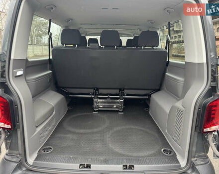 Серый Фольксваген Каравелла, объемом двигателя 1.97 л и пробегом 284 тыс. км за 37500 $, фото 20 на Automoto.ua