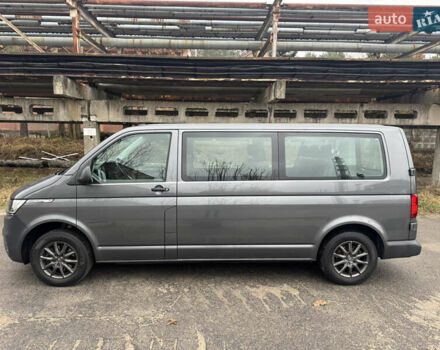 Серый Фольксваген Каравелла, объемом двигателя 1.97 л и пробегом 284 тыс. км за 37500 $, фото 1 на Automoto.ua