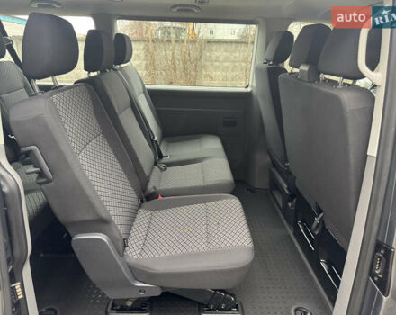 Серый Фольксваген Каравелла, объемом двигателя 1.97 л и пробегом 284 тыс. км за 37500 $, фото 15 на Automoto.ua