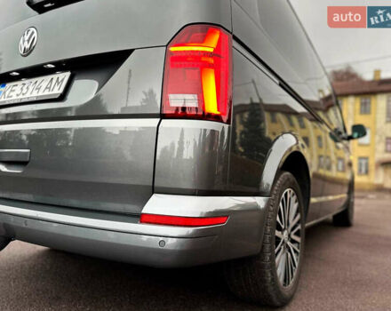 Серый Фольксваген Каравелла, объемом двигателя 2 л и пробегом 300 тыс. км за 40068 $, фото 32 на Automoto.ua