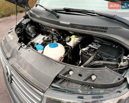 Серый Фольксваген Каравелла, объемом двигателя 2 л и пробегом 300 тыс. км за 40068 $, фото 39 на Automoto.ua