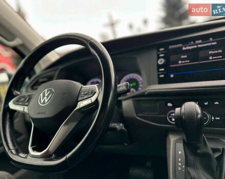 Серый Фольксваген Каравелла, объемом двигателя 2 л и пробегом 300 тыс. км за 40068 $, фото 53 на Automoto.ua