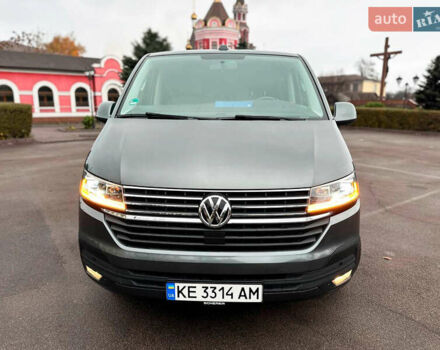 Серый Фольксваген Каравелла, объемом двигателя 2 л и пробегом 300 тыс. км за 40068 $, фото 14 на Automoto.ua