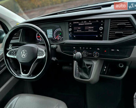 Серый Фольксваген Каравелла, объемом двигателя 2 л и пробегом 300 тыс. км за 40068 $, фото 52 на Automoto.ua