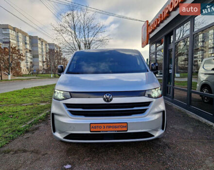 Серый Фольксваген Каравелла, объемом двигателя 2 л и пробегом 5 тыс. км за 63000 $, фото 1 на Automoto.ua