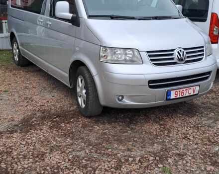 Серый Фольксваген Каравелла, объемом двигателя 2.5 л и пробегом 312 тыс. км за 6800 $, фото 1 на Automoto.ua
