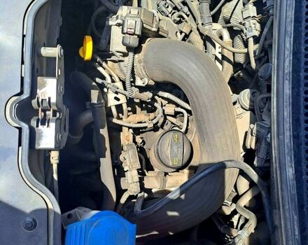 Серый Фольксваген Каравелла, объемом двигателя 2 л и пробегом 270 тыс. км за 30000 $, фото 10 на Automoto.ua