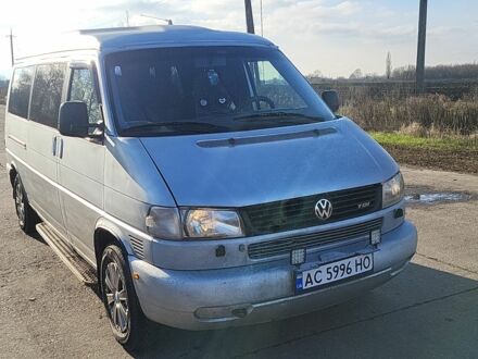 Серый Фольксваген Каравелла, объемом двигателя 2.5 л и пробегом 970 тыс. км за 4800 $, фото 1 на Automoto.ua