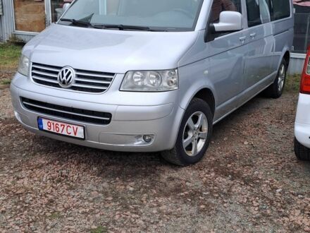 Серый Фольксваген Каравелла, объемом двигателя 2.5 л и пробегом 312 тыс. км за 6800 $, фото 1 на Automoto.ua