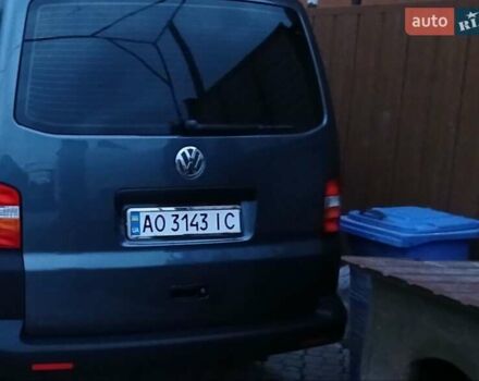 Фольксваген Каравелла 2009 у Виноградове на Automoto.ua Сірий Фольксваген Каравелла, об'ємом двигуна 1.9 л та пробігом 216 тис. км за 13750 $, фото 1 на Automoto.ua