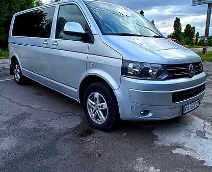 Сірий Фольксваген Каравелла, об'ємом двигуна 2 л та пробігом 290 тис. км за 18500 $, фото 1 на Automoto.ua