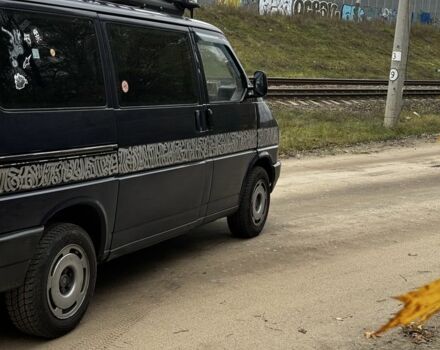 Синий Фольксваген Каравелла, объемом двигателя 2.4 л и пробегом 400 тыс. км за 4300 $, фото 12 на Automoto.ua