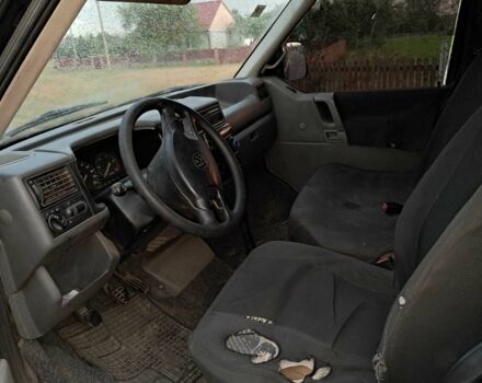 Синій Фольксваген Каравелла, об'ємом двигуна 2.5 л та пробігом 999 тис. км за 3900 $, фото 6 на Automoto.ua