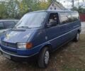 Синій Фольксваген Каравелла, об'ємом двигуна 2.5 л та пробігом 200 тис. км за 3450 $, фото 1 на Automoto.ua