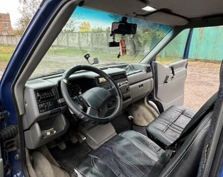 Синий Фольксваген Каравелла, объемом двигателя 2.37 л и пробегом 472 тыс. км за 4500 $, фото 12 на Automoto.ua