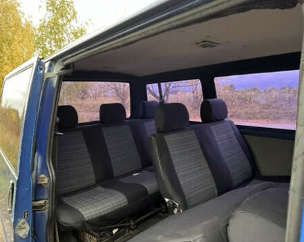 Синий Фольксваген Каравелла, объемом двигателя 2.37 л и пробегом 472 тыс. км за 4500 $, фото 8 на Automoto.ua