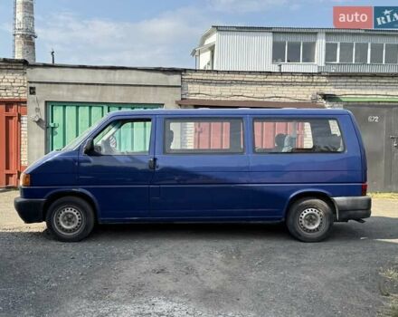 Синий Фольксваген Каравелла, объемом двигателя 0 л и пробегом 477 тыс. км за 5999 $, фото 2 на Automoto.ua