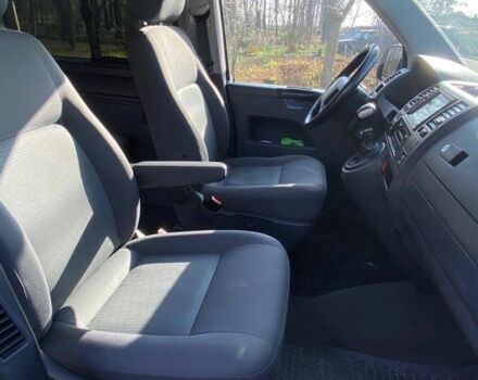 Синий Фольксваген Каравелла, объемом двигателя 2.5 л и пробегом 301 тыс. км за 10500 $, фото 7 на Automoto.ua