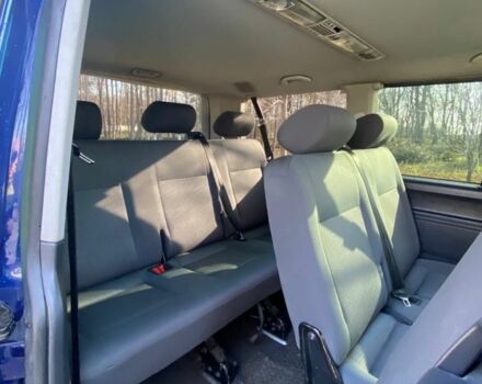 Синий Фольксваген Каравелла, объемом двигателя 2.5 л и пробегом 301 тыс. км за 10500 $, фото 6 на Automoto.ua