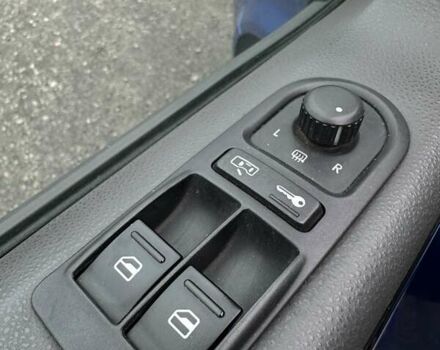 Синій Фольксваген Каравелла, об'ємом двигуна 3.19 л та пробігом 329 тис. км за 10999 $, фото 14 на Automoto.ua