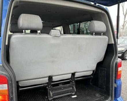 Синий Фольксваген Каравелла, объемом двигателя 3.19 л и пробегом 329 тыс. км за 12000 $, фото 13 на Automoto.ua