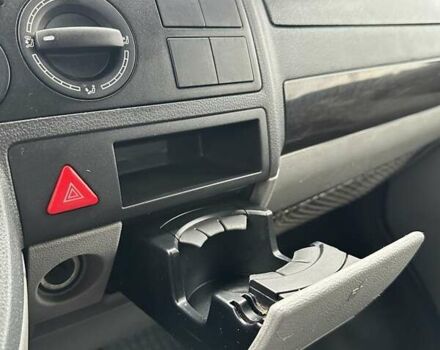 Синий Фольксваген Каравелла, объемом двигателя 3.19 л и пробегом 329 тыс. км за 12000 $, фото 38 на Automoto.ua