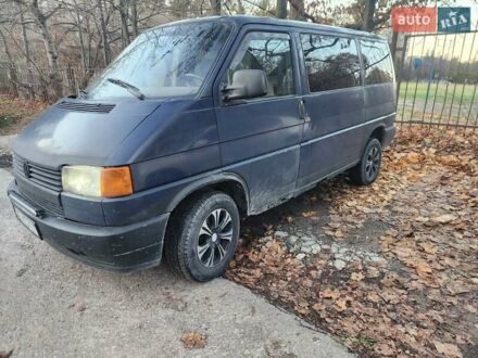 Синій Фольксваген Каравелла, об'ємом двигуна 0 л та пробігом 600 тис. км за 3300 $, фото 1 на Automoto.ua