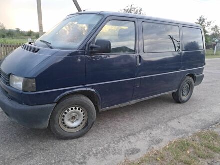 Синій Фольксваген Каравелла, об'ємом двигуна 2.5 л та пробігом 999 тис. км за 3900 $, фото 1 на Automoto.ua