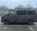 Зелений Фольксваген Каравелла, об'ємом двигуна 1.9 л та пробігом 350 тис. км за 2134 $, фото 1 на Automoto.ua